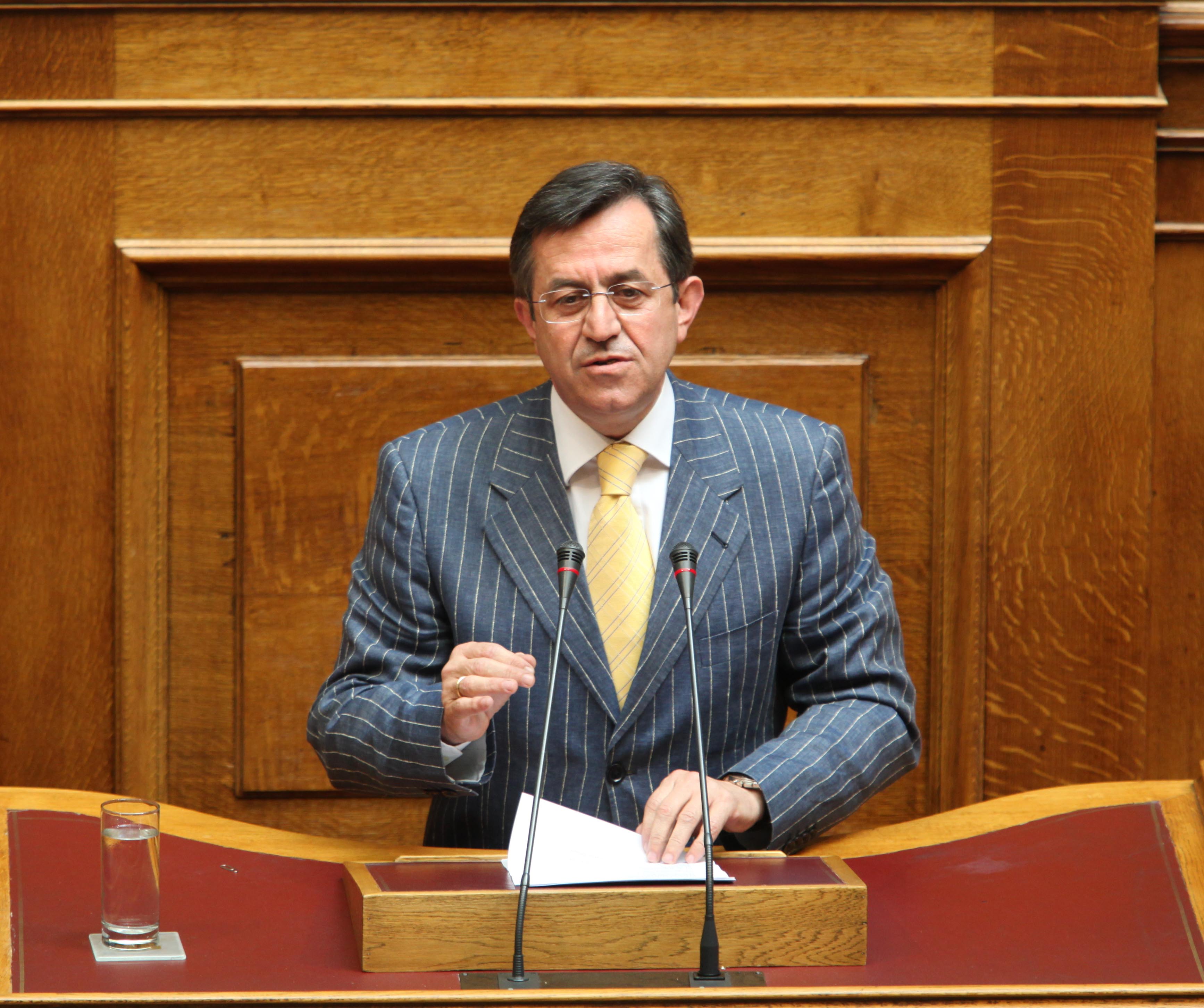 Στη Βουλή φέρνει τις καταγγελίες Πανούση ο Νικολόπουλος