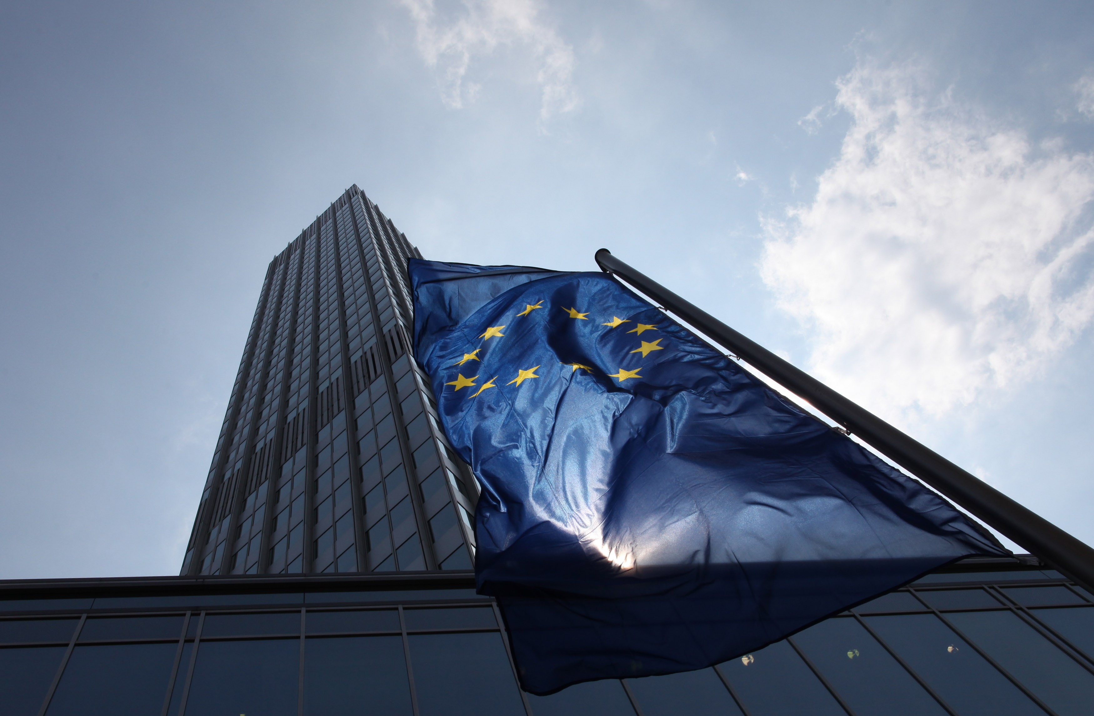 Αύξηση κατά 1,1 δισ. του ELA αποφάσισε η ΕΚΤ