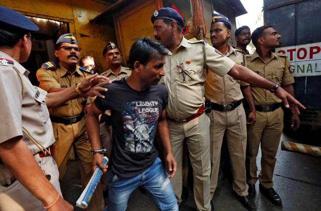 Θανατική ποινή σε πέντε για τρομοκρατικές επιθέσεις στην Ινδία