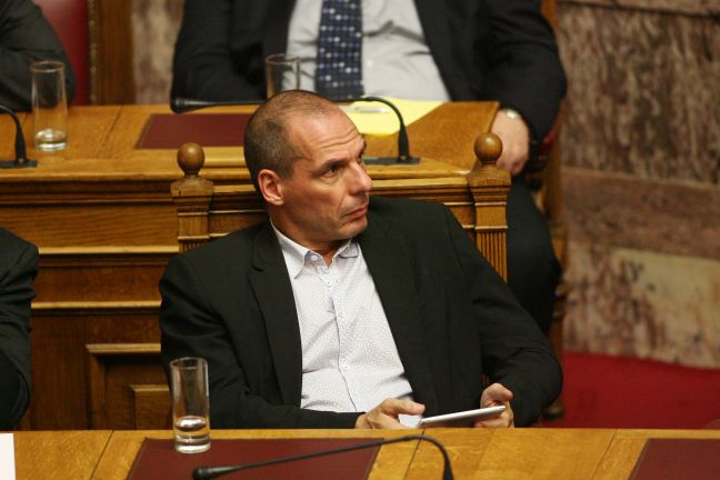 Βουλευτές του ΣΥΡΙΖΑ ενημερώνει ο Βαρουφάκης