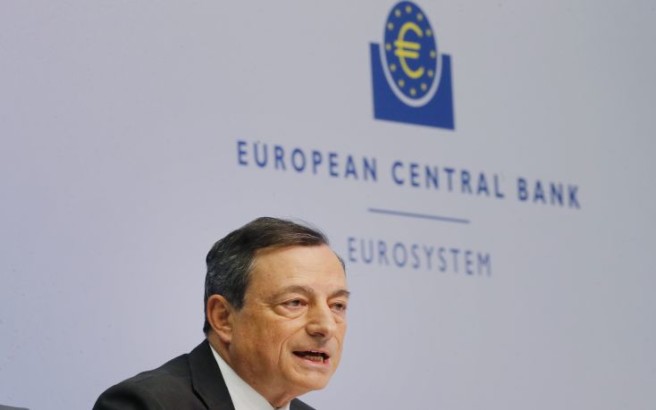 Χαλαρώνει η ΕΚΤ με τα ελληνικά ομόλογα