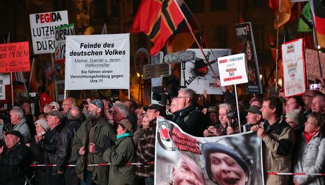 Πάνω από 200 συλλήψεις ακροδεξιών για επεισόδια στη Λειψία