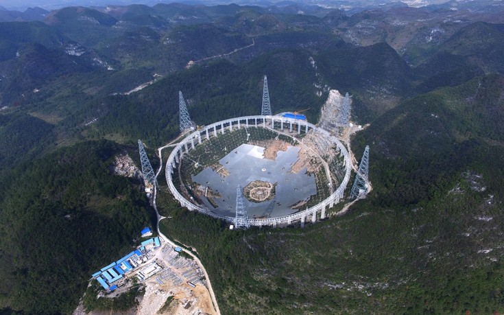 Το μεγαλύτερο ραδιοτηλεσκόπιο στον κόσμο εκτοπίζει 10.000 ανθρώπους