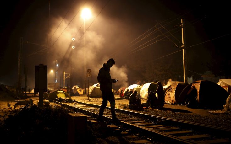 Ταραχές με πρόσφυγες και μετανάστες στην Ελλάδα φοβάται ο ΟΗΕ