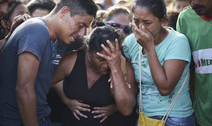 Αυξάνονται οι νεκροί από την έκρηξη σε εργοστάσιο πετροχημικών της Pemex