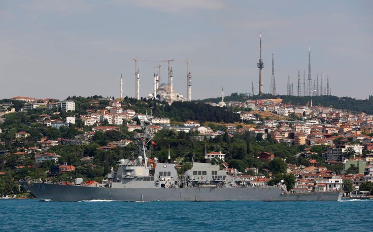 Οργή στη Μόσχα για το πολεμικό πλοίο των ΗΠΑ στη Μαύρη Θάλασσα