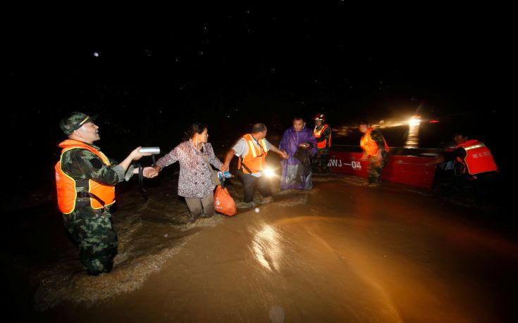 Συνεχίζονται οι φονικές βροχοπτώσεις σε 11 περιοχές της Κίνας