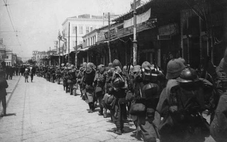 Όταν οι συμμαχικές δυνάμεις αποβίβασαν 3.000 στρατιώτες στο Φάληρο για να πάρουν την Αθήνα