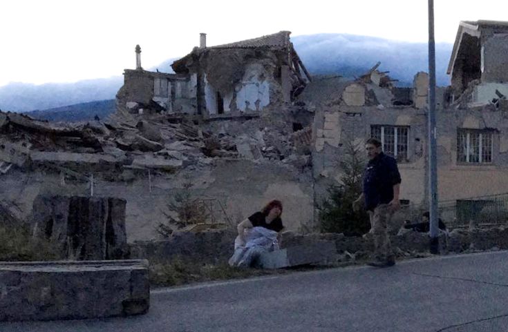 Μεγαλώνει στους έξι ο απολογισμός των νεκρών από το σεισμό στην Ιταλία