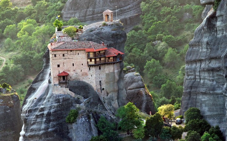 Μοναστήρια της Ελλάδας που προκαλούν δέος