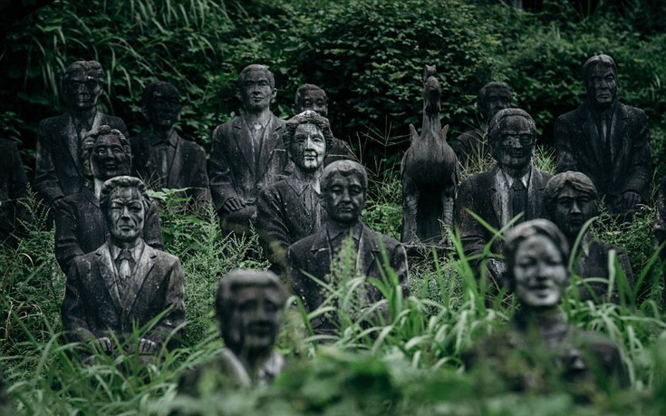 Πώς δημιουργήθηκε το παράξενο πάρκο της Ιαπωνίας με τα 800 αγάλματα