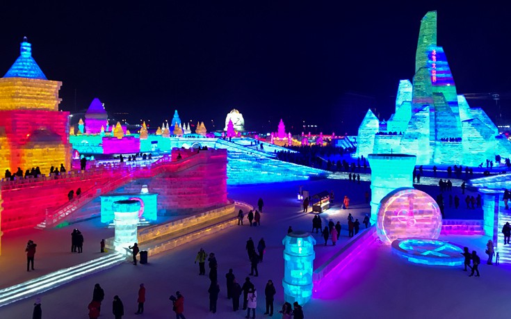 Μια πόλη από πάγο στο εντυπωσιακό φεστιβάλ της Κίνας