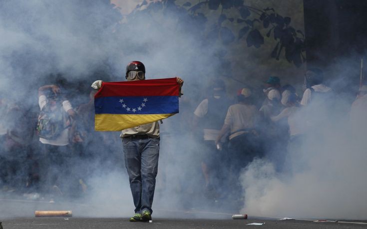 Προς αποχώρηση από τον Οργανισμό Αμερικανικών Κρατών η οργισμένη Βενεζουέλα
