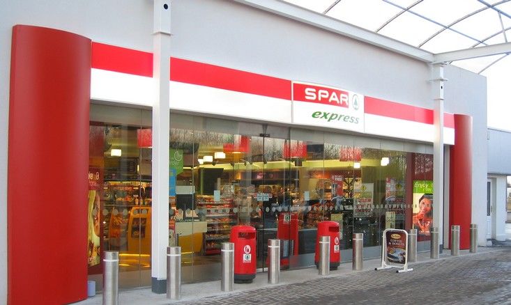 Ποιος είναι ο ολλανδικός κολοσσός σούπερ μάρκετ SPAR και πώς θα μπει στην Ελλάδα