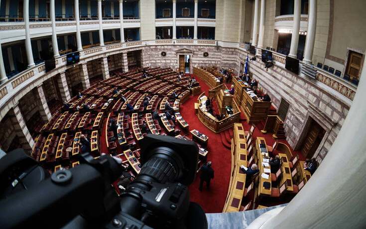 Τι προβλέπει το νομοσχέδιο για τον εκσυγχρονισμό του ΕΦΚΑ που κατατέθηκε στη Βουλή