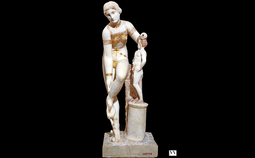 «Η Αφροδίτη με το χρυσό μπικίνι» &#8211; Ένας απρόσμενος επισκέπτης στο Μουσείο της Ακρόπολης