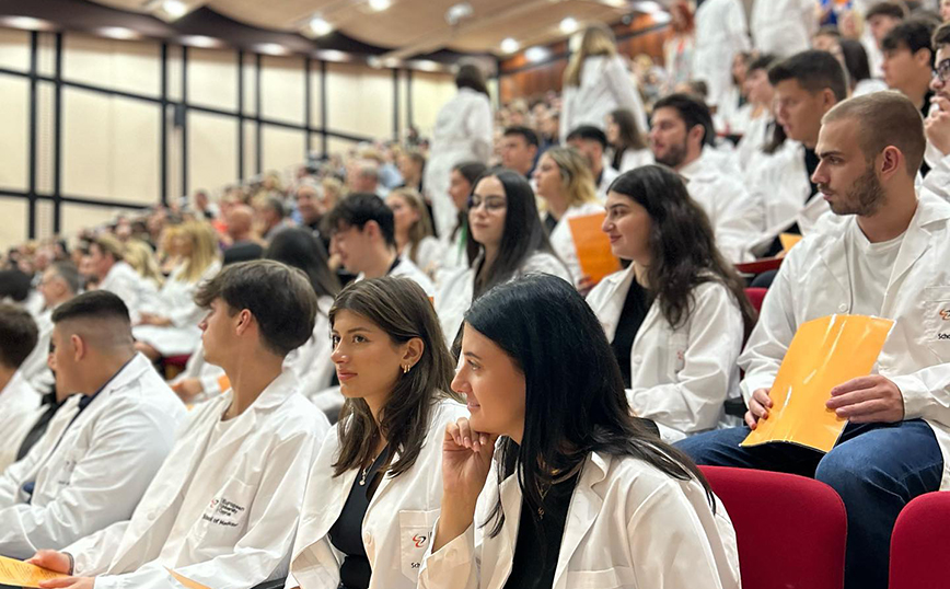 White Coat Ceremony Ιατρικής Σχολής του Ευρωπαϊκού Πανεπιστημίου Κύπρου