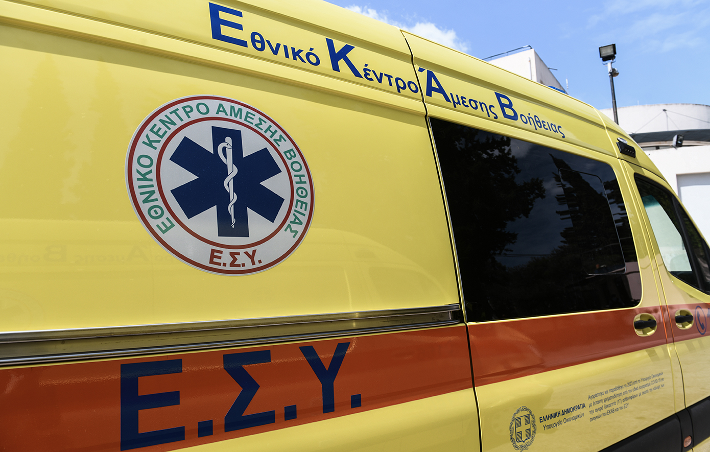 Τροχαίο στη Θεσσαλονίκη: Δύο 14χρονοι και δύο οδηγοί τραυματίστηκαν