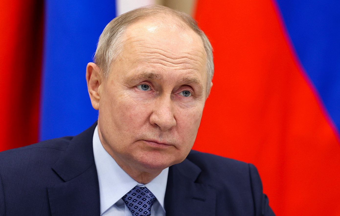 Οχτώ στους δέκα Ρώσους ψηφίζουν Πούτιν σε δημοσκόπηση ενόψει των προεδρικών εκλογών