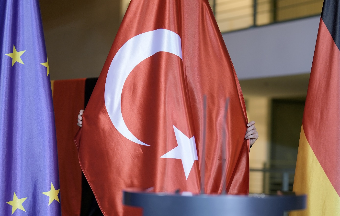Η αντίδραση του τουρκικού ΥΠΕΞ για την επίθεση στο προξενείο του Ανόβερου