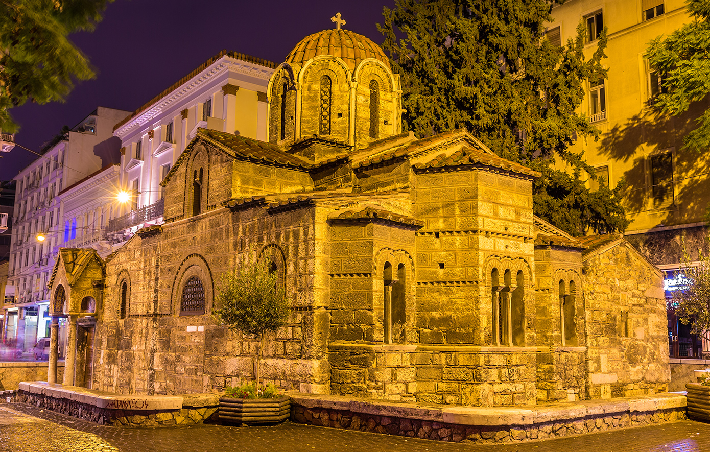 Τρεις ιστορικές εκκλησίες στο κέντρο της Αθήνας για να ακούσετε το τροπάριο της Κασσιανής