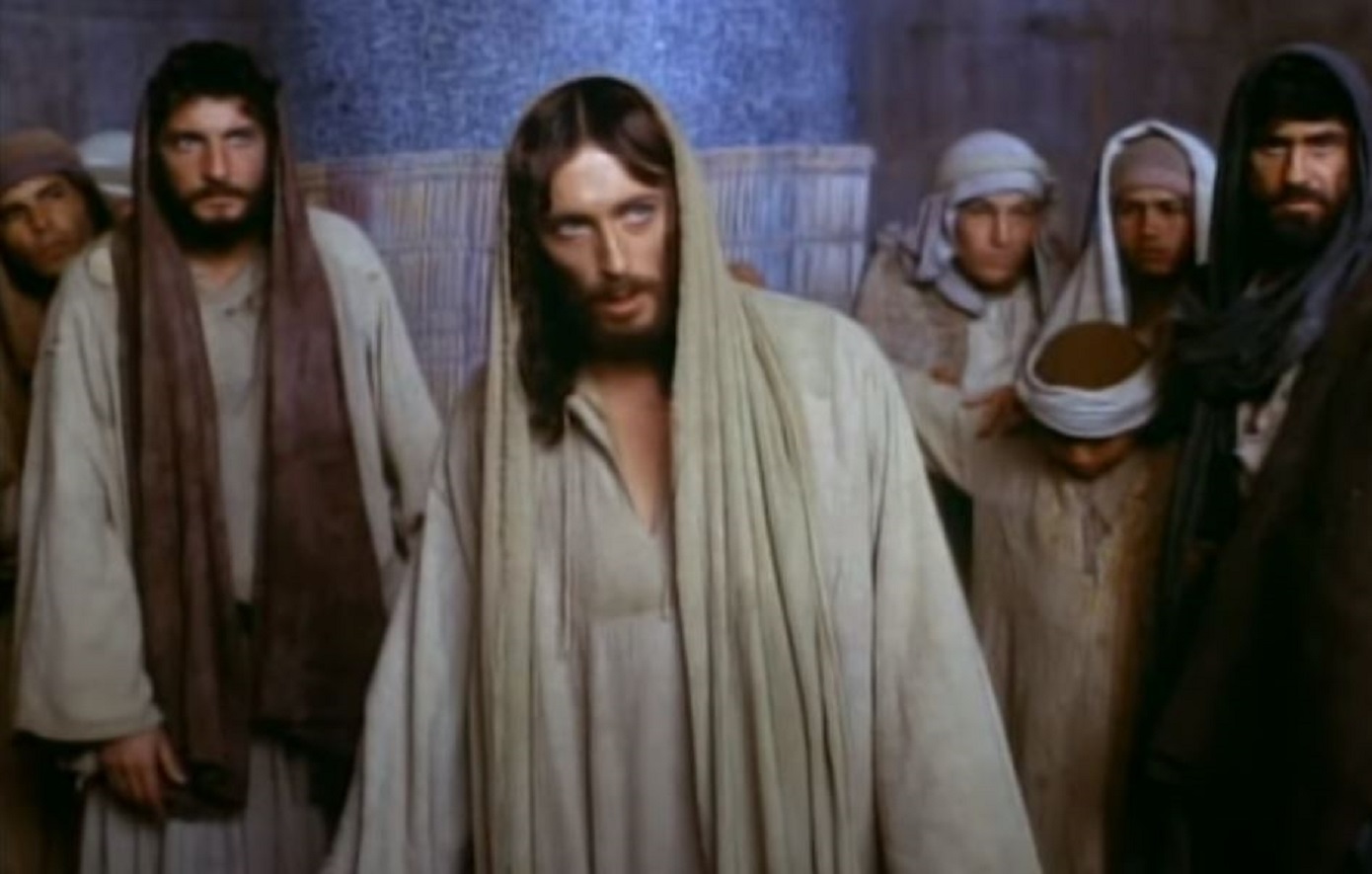 Τα λάθη, οι ανακρίβειες και οι φανταστικοί χαρακτήρες στον «Ιησού από τη Ναζαρέτ» του Φράνκο Τζεφιρέλι
