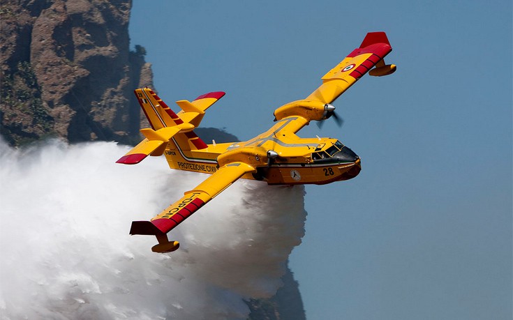 Με αυτά τα αεροπλάνα σβήνουν φωτιές σε όλο τον κόσμο