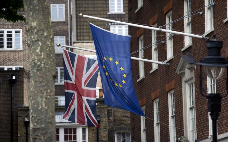 Βρετανία και ΕΕ συμφώνησαν για τον «λογαριασμό» του Brexit