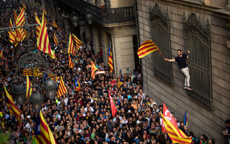 Για εξέγερση κατηγορείται ο ηγέτης των Καταλανών, σε τεντωμένο σκοινί η Ισπανία