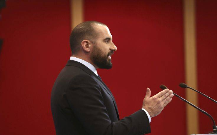 Τζανακόπουλος: Στόχος η αύξηση του μέσου εισοδήματος...«Ο Καμμένος έχει πει ότι θα πορευτεί μέχρι το τέλος της 4ετίας με τον πρωθυπουργό»