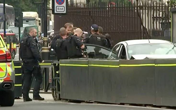 Κατηγορίες για απόπειρα ανθρωποκτονίας στον δράστη της επίθεσης στο βρετανικό Κοινοβούλιο