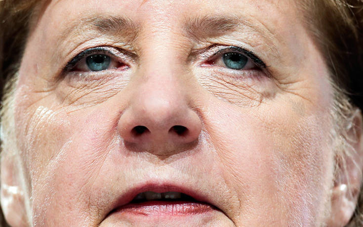Τα δάκρυα της Μέρκελ στην τελευταία ομιλία της ως πρόεδρος του CDU