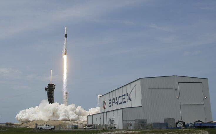SpaceX: Το Crew Dragon προσδέθηκε στον Διεθνή Διαστημικό Σταθμό