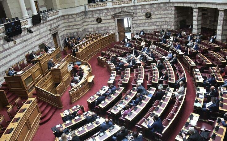 Με 177 «ναι» υπερψηφίστηκε από τη Βουλή η άσκηση ποινικής δίωξης σε βάρος του Παπαγγελόπουλου