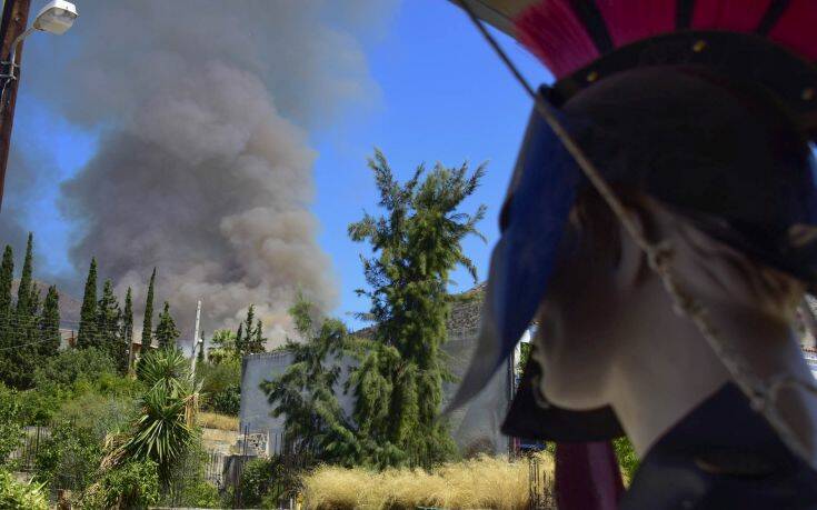 Μυκήνες: Σοκαριστικές εικόνες από τη φωτιά - Ποια αρχαία υπέστησαν ζημιές
