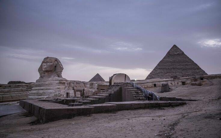 Ο Έλον Μασκ πιστεύει ότι τις πυραμίδες τις έχτισαν… εξωγήινοι και η Αίγυπτος τον καλεί να τον πείσει για το αντίθετο