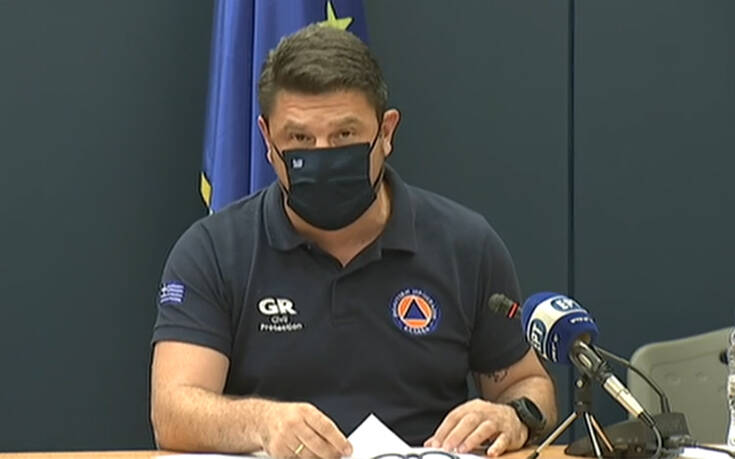 Νίκος Χαρδαλιάς: Θα εκδοθεί σε λίγες ώρες ΚΥΑ για τον τρόπο λειτουργίας των σχολείων - Υποχρεωτική η μάσκα στους μαθητές