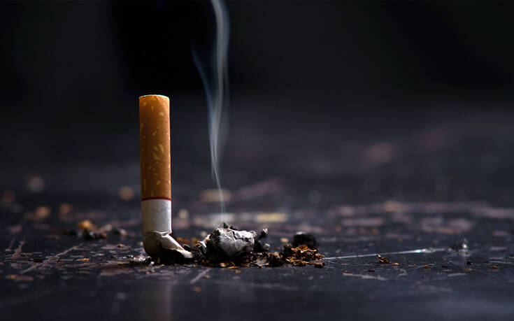 Τι ισχύει τελικά για το κάπνισμα και τον κορονοϊό - Τα συμπεράσματα νέας έρευνας